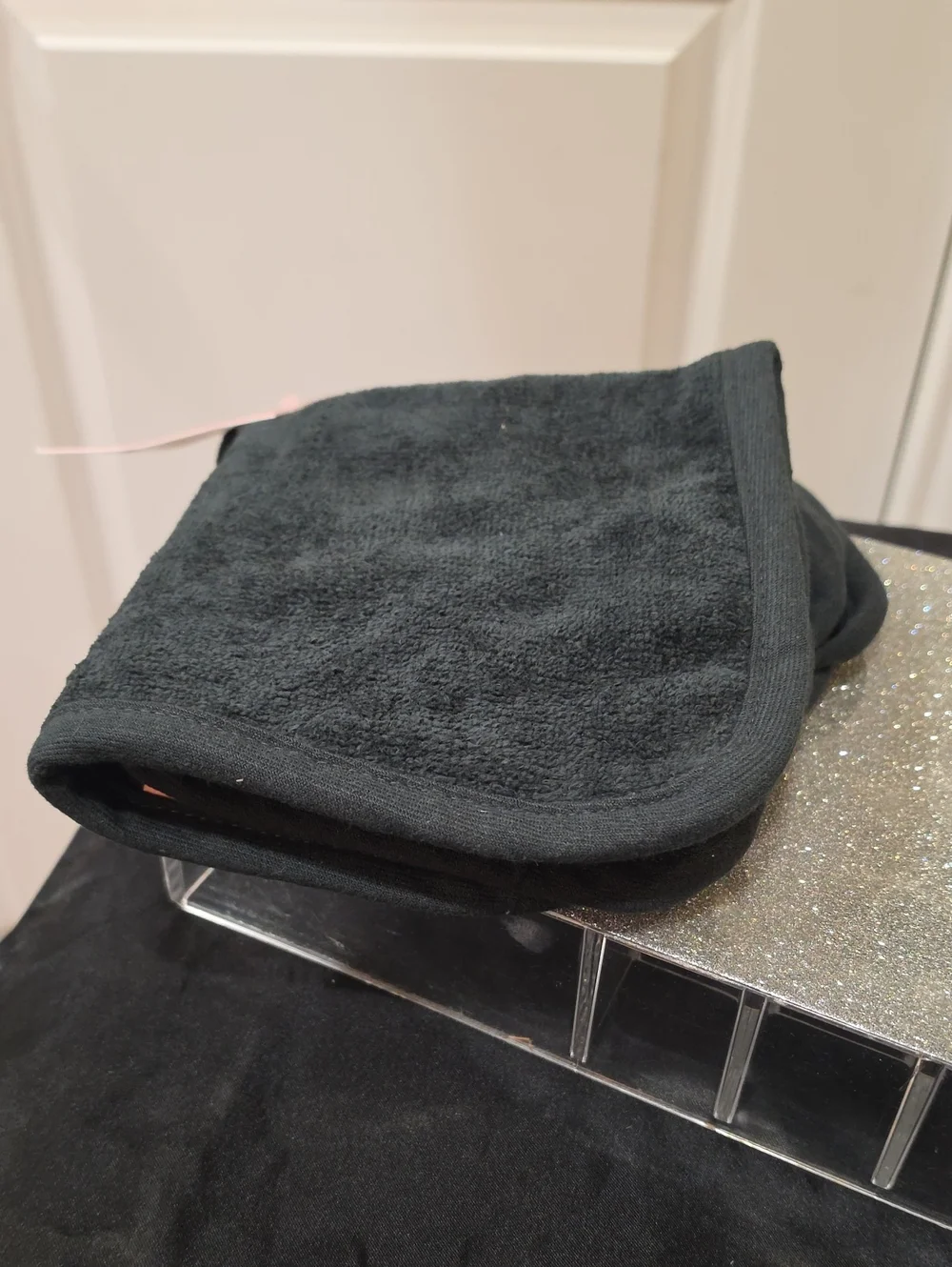 Juicy Couture Home 3-PK Mila Plush Wash Cloths- Black